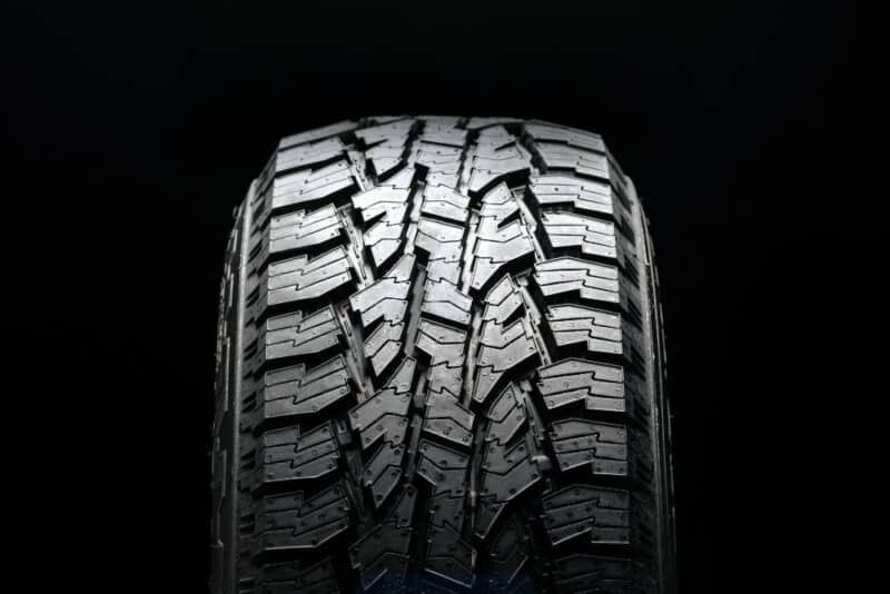 pneus 23 Cuidados Essenciais para Motoristas