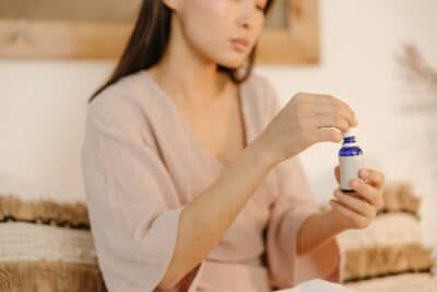 A evolução da beleza holística: como a aromaterapia influencia o humor